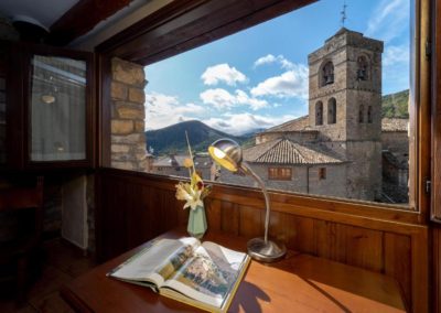 Casa Cruz - Apartamentos de Turismo Rural en Boltaña
